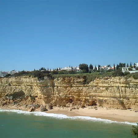 Senhora Da Rocha *