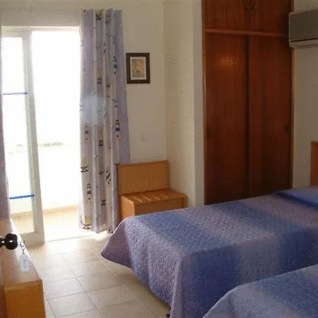 Senhora Da Rocha 2* Armação de Pêra