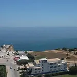 Hotel Senhora Da Rocha Armação de Pêra